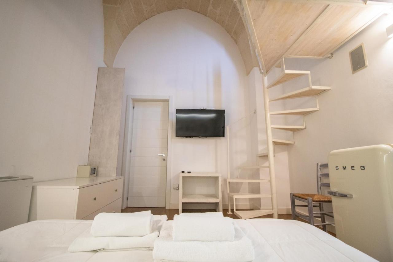 Sui Tetti Luxury Rooms Lecce Exterior foto